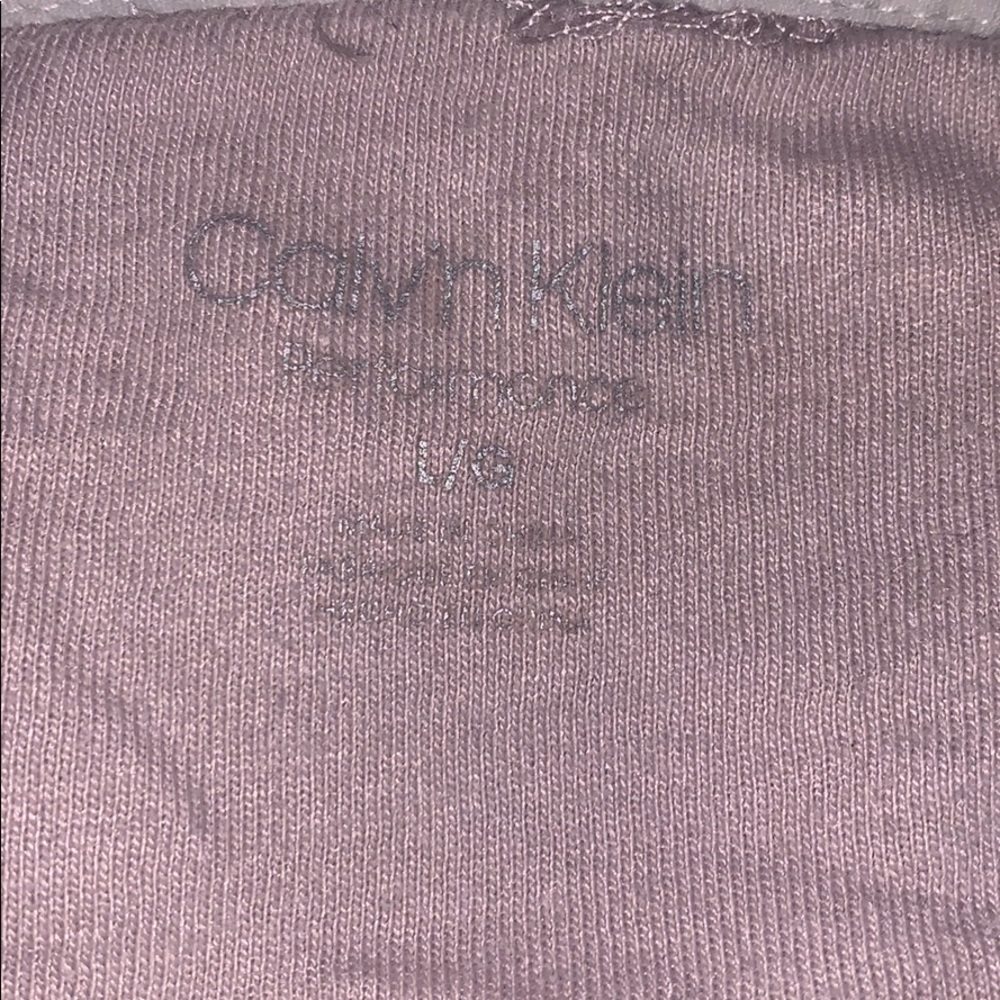 Calvin Klein sweater - Picture 3 of 5